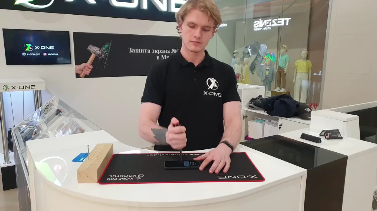 Краш тест в магазине от продавца